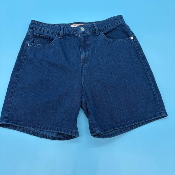 Guess Pants - Guess Vintage Blue Jean Shorts Classic Style Size 29
